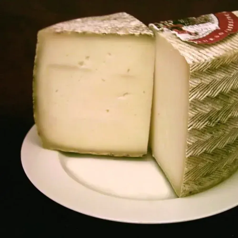 Manchego DOP, 12 months aged