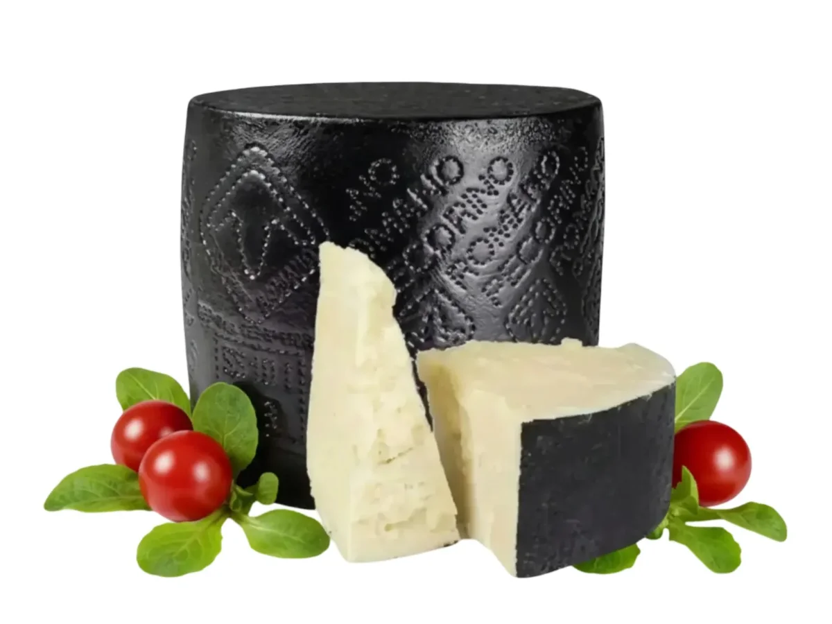 Pecorino Romano DOP Coated Black